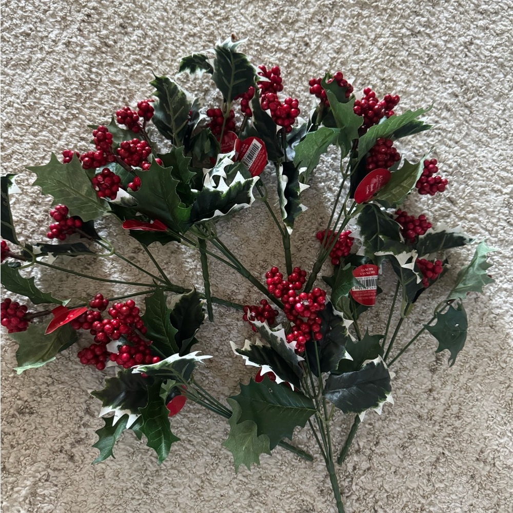 Christmas bundle of 8 floral bush gerbe nwt